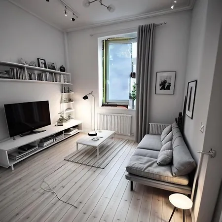 Business And Pleasure With Air Condition Apartment *