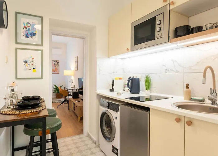 Business And Pleasure With Air Condition